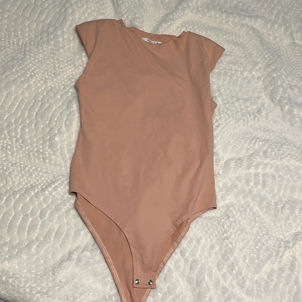 Light pink bodysuit blouse